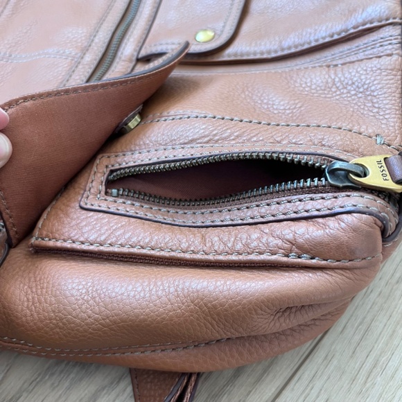 Fossil Morgan Zip Top Crossbody Bag - Saddle color - Picture 10 of 14